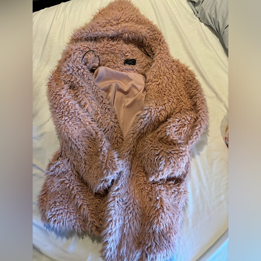 Women's Faux Fur Coat in Blush Pink